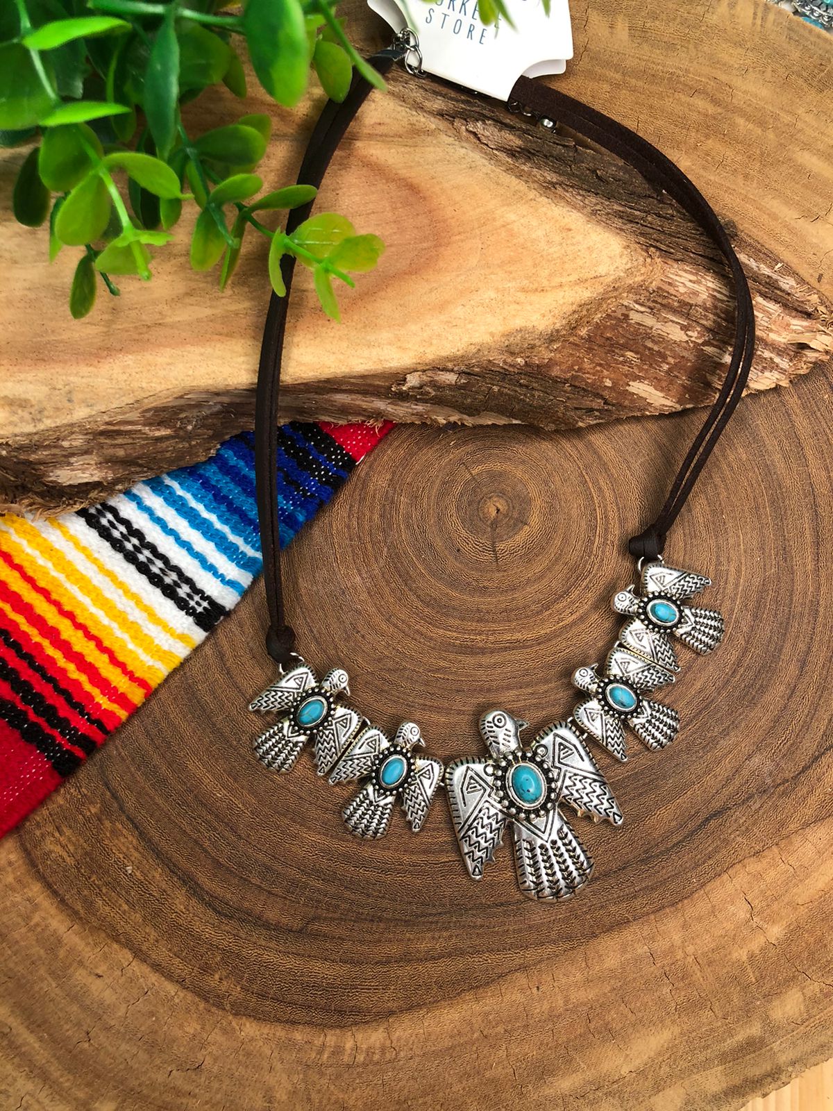 Colar thunderbird couro