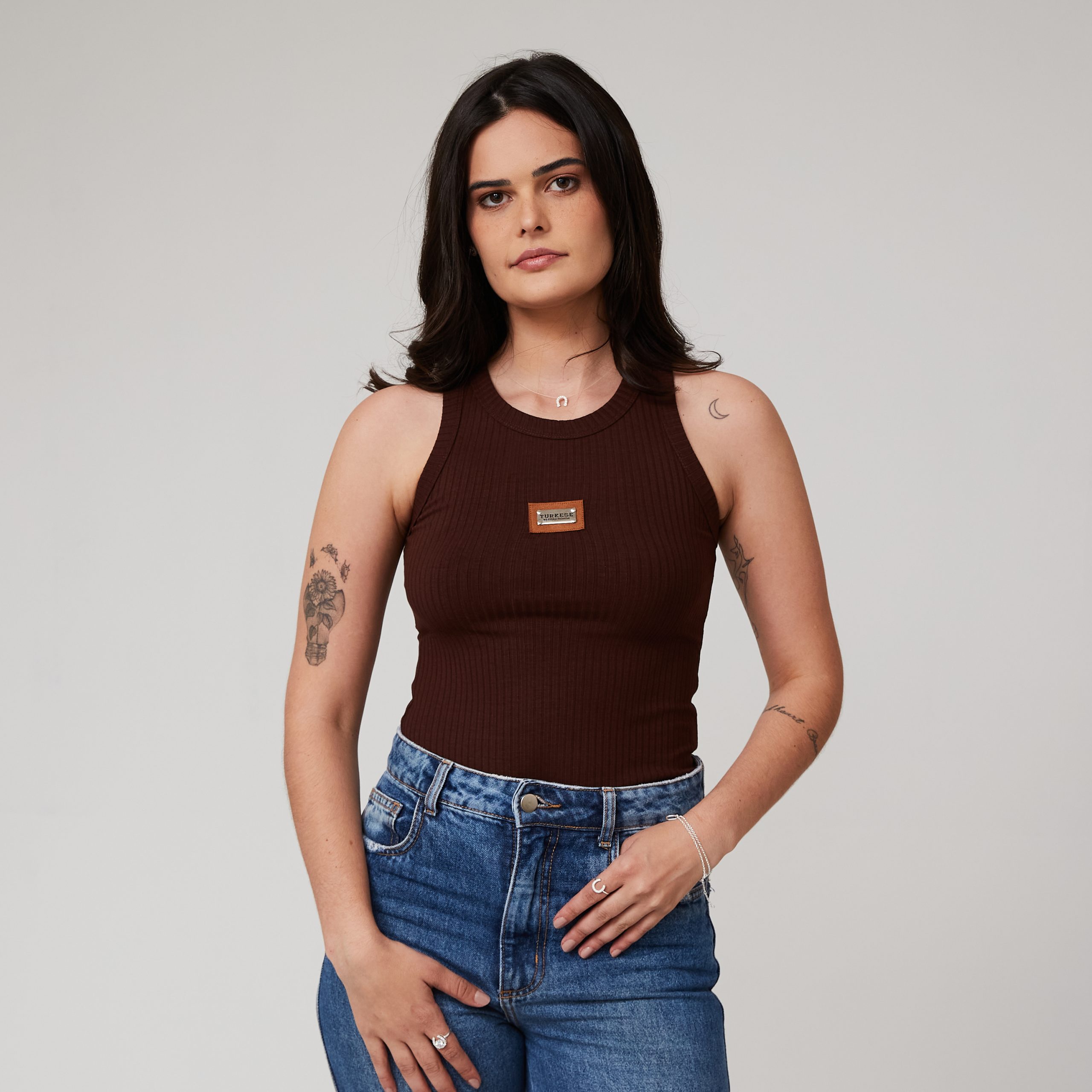 Regata Canelada Turkese Marrom