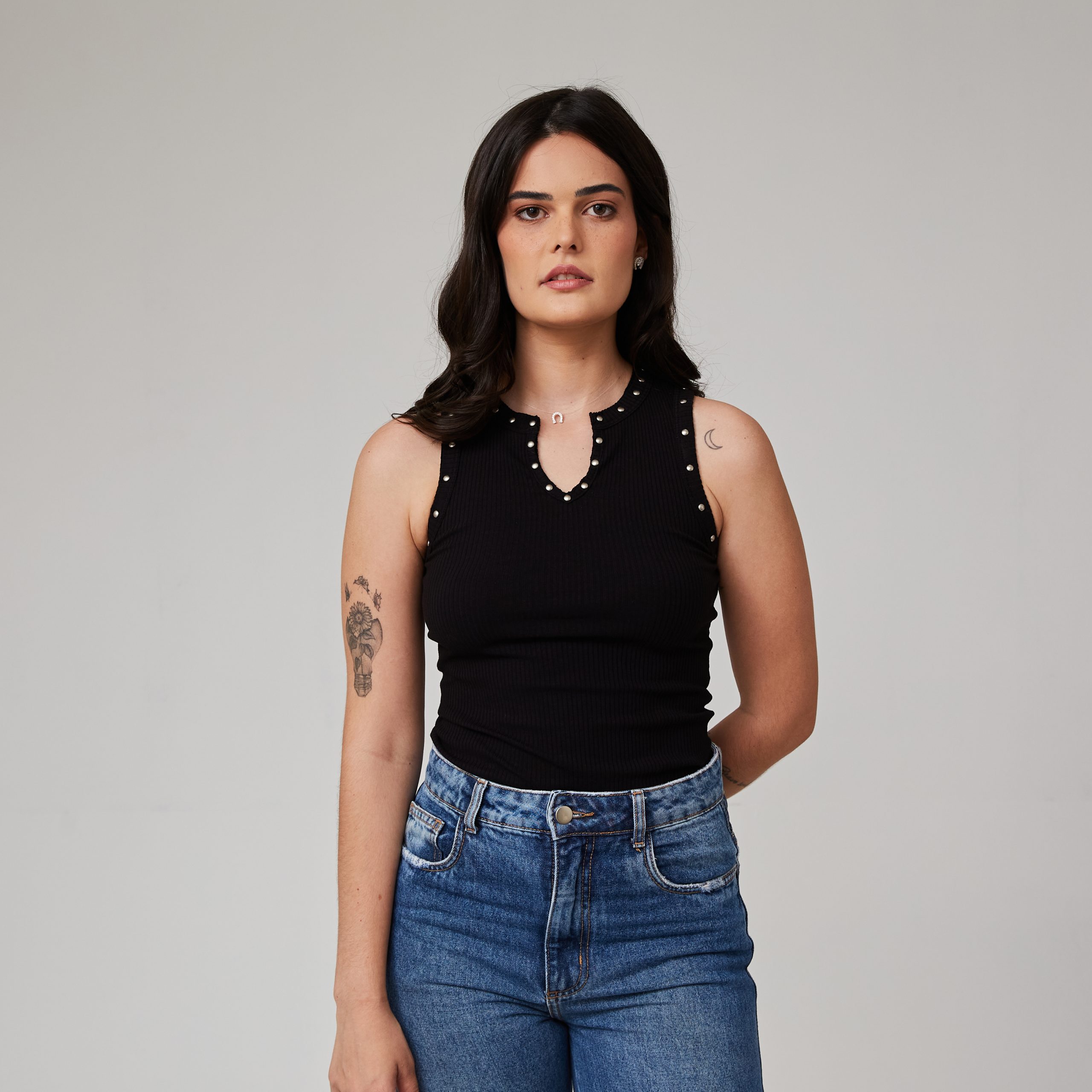 Regata Canelada Carrie Black - Imagem 3